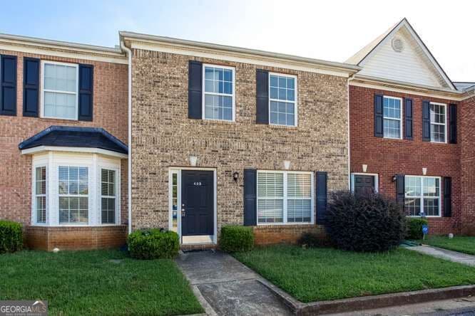 3 bedroom, 2.5 bathroom condominium for sale at 7712 Autry Circle 405, Douglasville, GA 30134 — photo 1 of 34