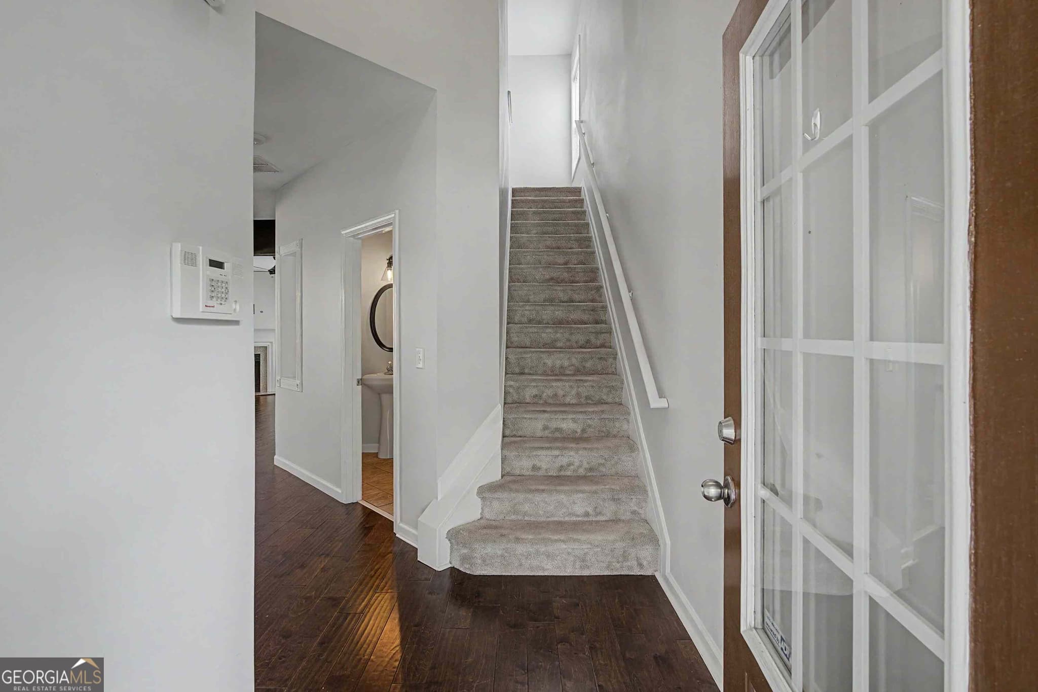 3 bedroom, 2.5 bathroom, 1,878 sq ft single family residence for rent at 6060 Bentley Way, Cumming, GA 30040 for $2,250 a month — photo 3