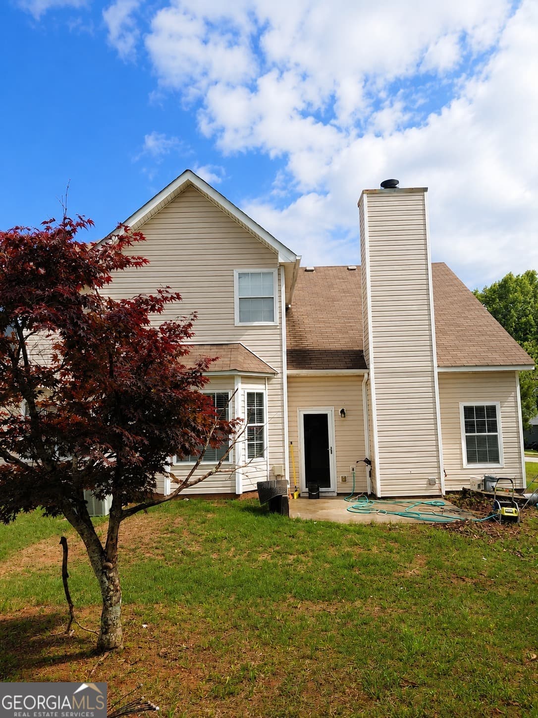 4 bedroom, 2.5 bathroom, 2,608 sq ft single family residence for sale at 2861 Knoll View Place, Douglasville, GA 30135 — photo 6