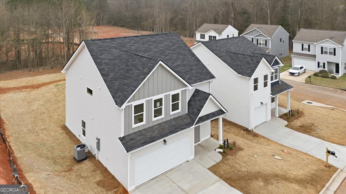 3 bedroom, 2.5 bathroom, 1,818 sq ft single family residence under contract at 4 Morningside Court, Thomaston, GA 30286 — photo 3
