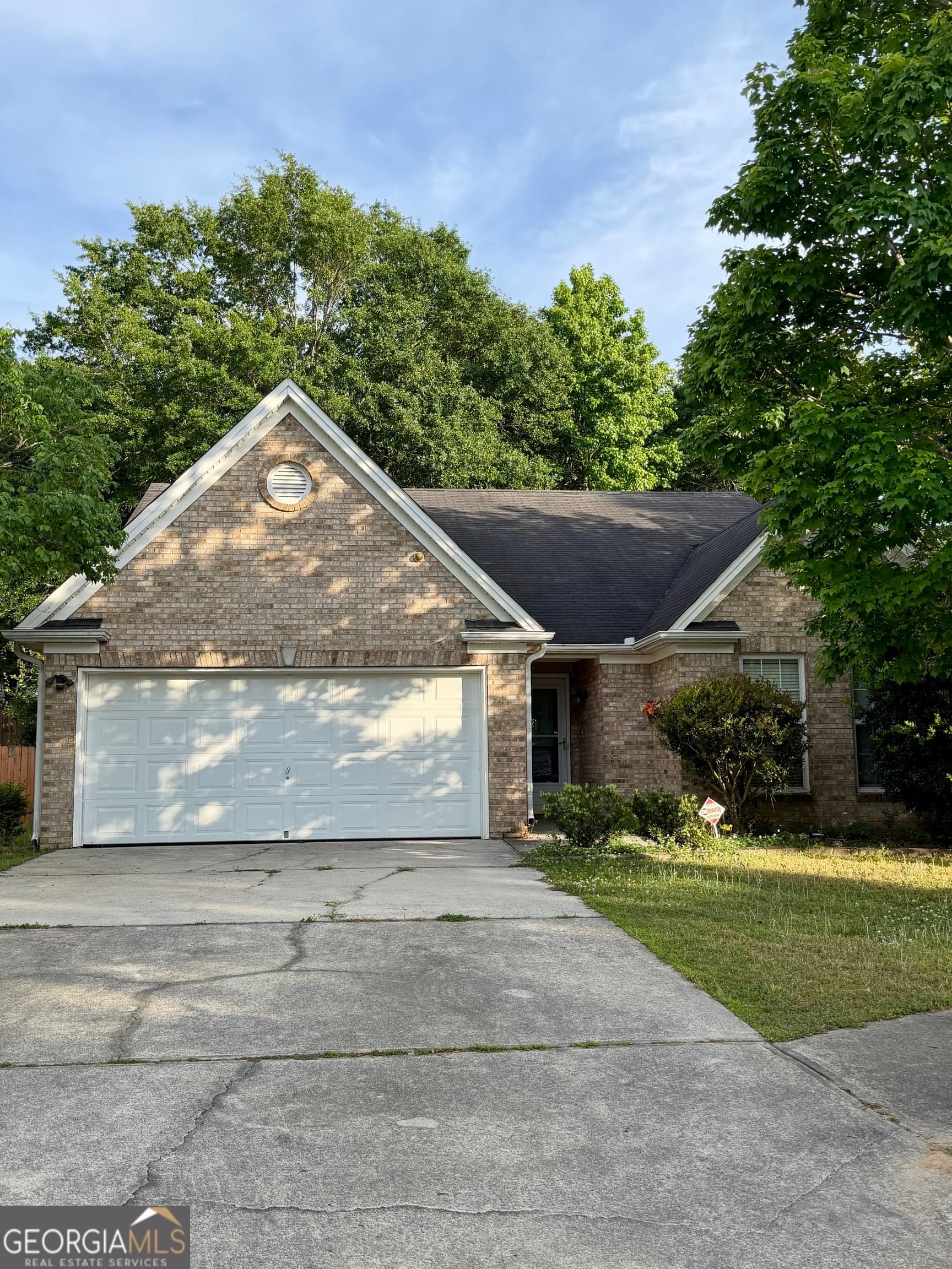3 bedroom, 2 bathroom, 1,518 sq ft single family residence for rent at 1840 Arborwood Drive, Grayson, GA 30017 for $2,100 a month — photo 1 of 1
