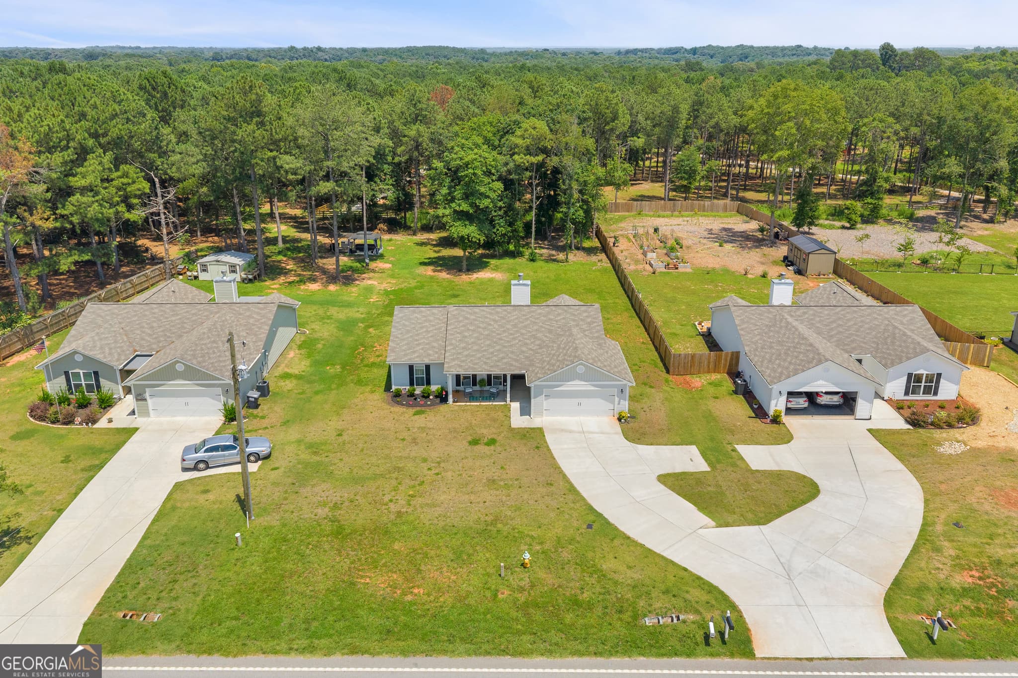 3 bedroom, 2 bathroom, 1,547 sq ft single family residence under contract at 4542 Reed Creek Highway, Hartwell, GA 30643 — photo 7