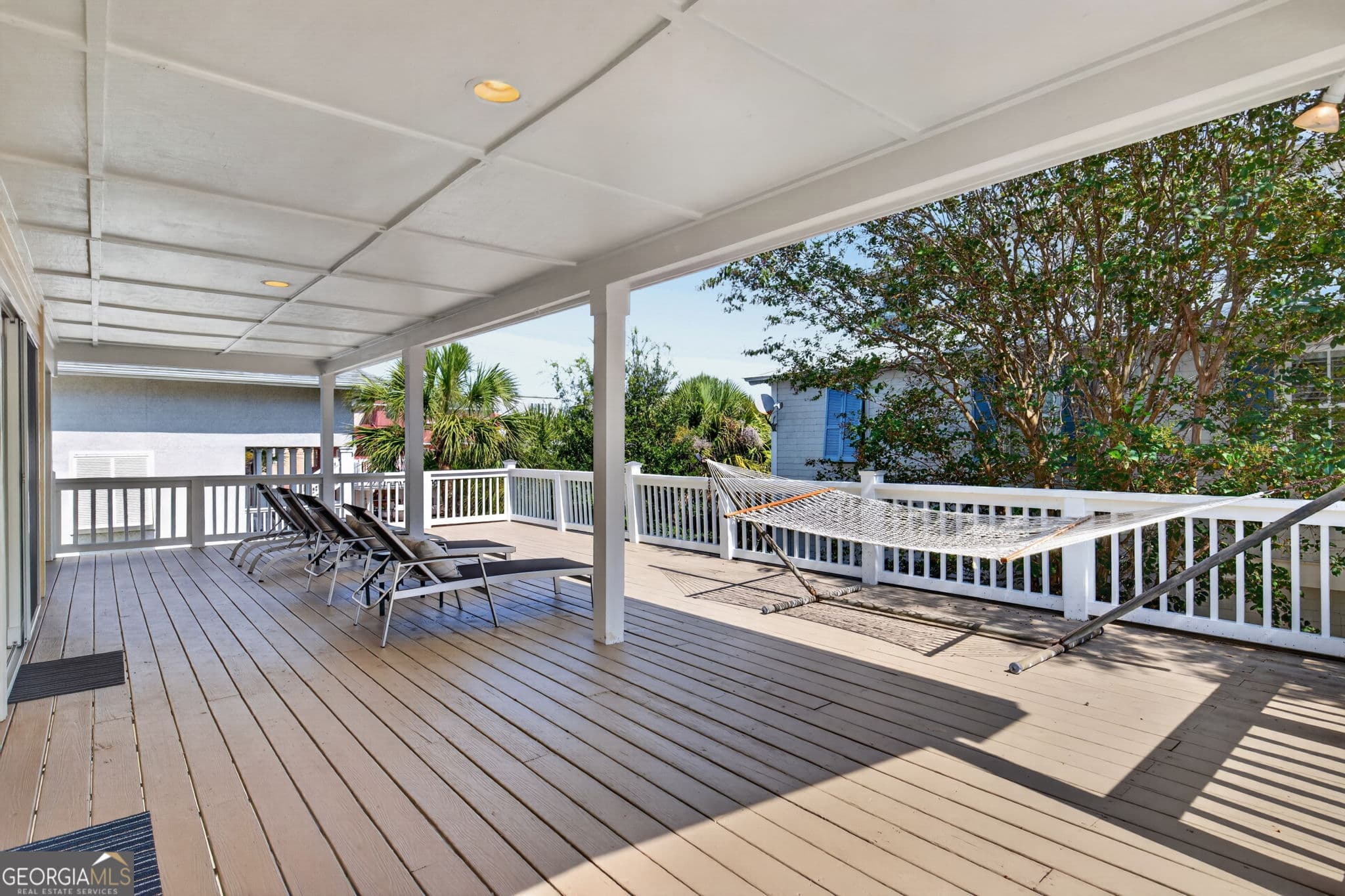 5 bedroom, 4 bathroom, 3,003 sq ft single family residence for sale at 10 Center Place, Tybee Island, GA 31328 — photo 6