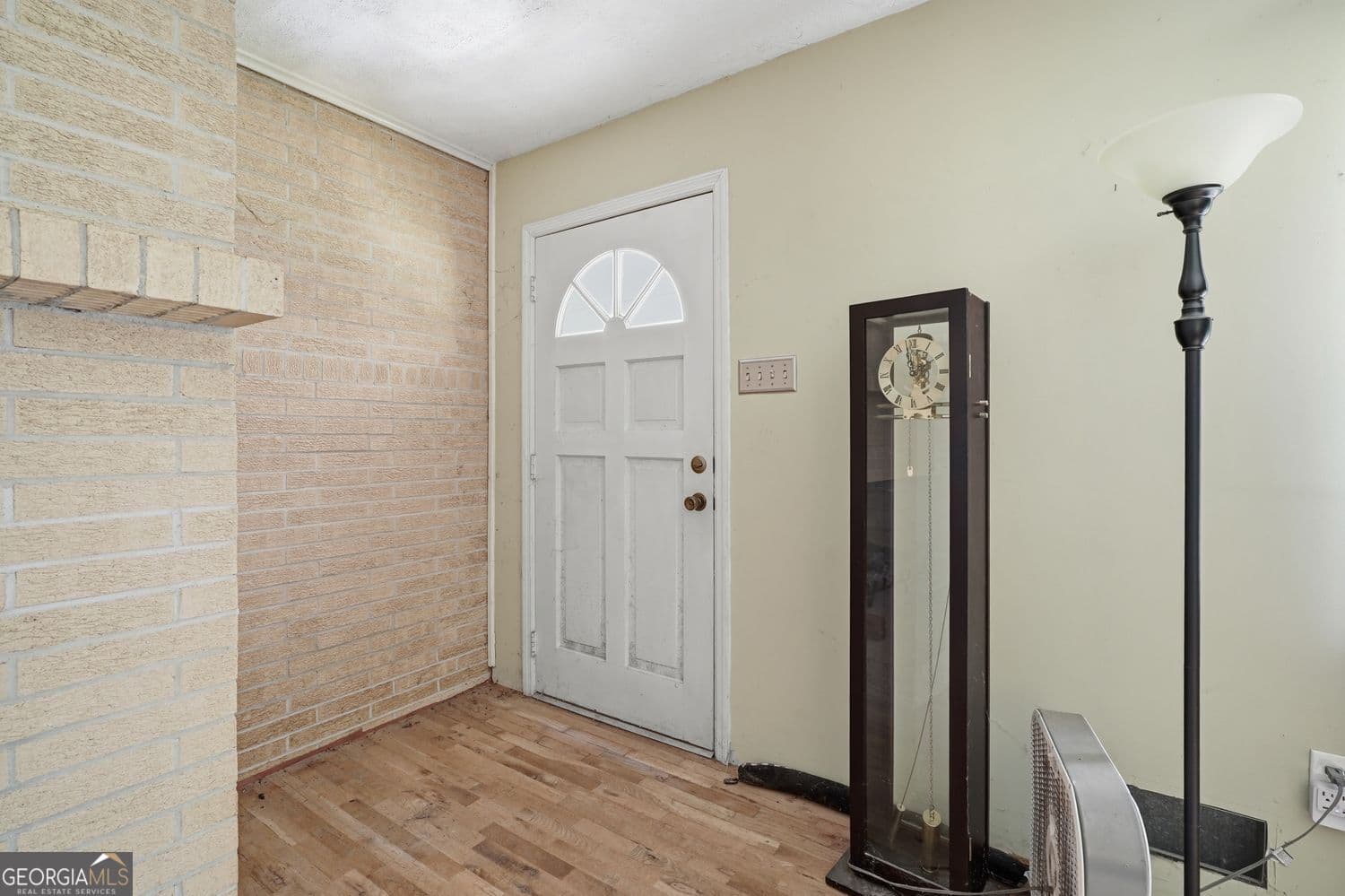 3 bedroom, 2 bathroom, 2,084 sq ft single family residence for sale at 264 School Street, Gillsville, GA 30543 — photo 3