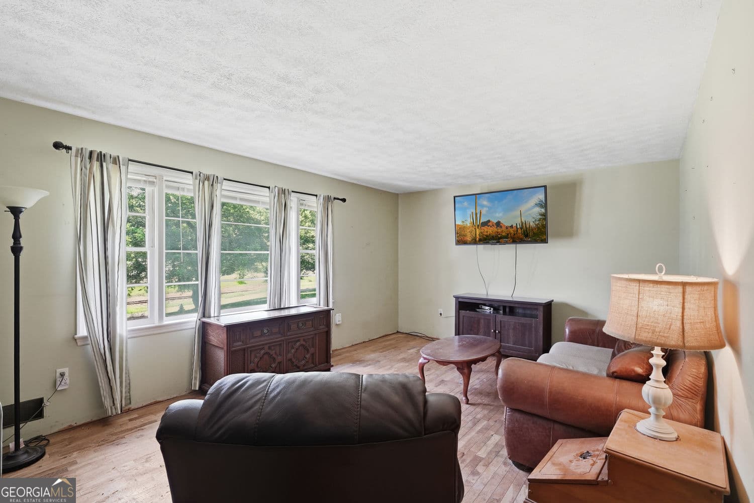 3 bedroom, 2 bathroom, 2,084 sq ft single family residence for sale at 264 School Street, Gillsville, GA 30543 — photo 5