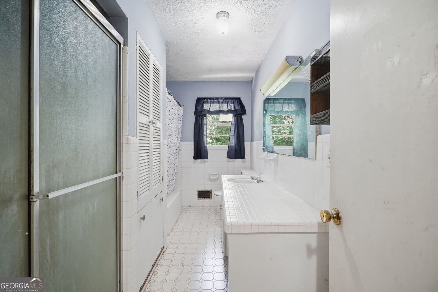 3 bedroom, 2 bathroom, 2,084 sq ft single family residence for sale at 264 School Street, Gillsville, GA 30543 — photo 8