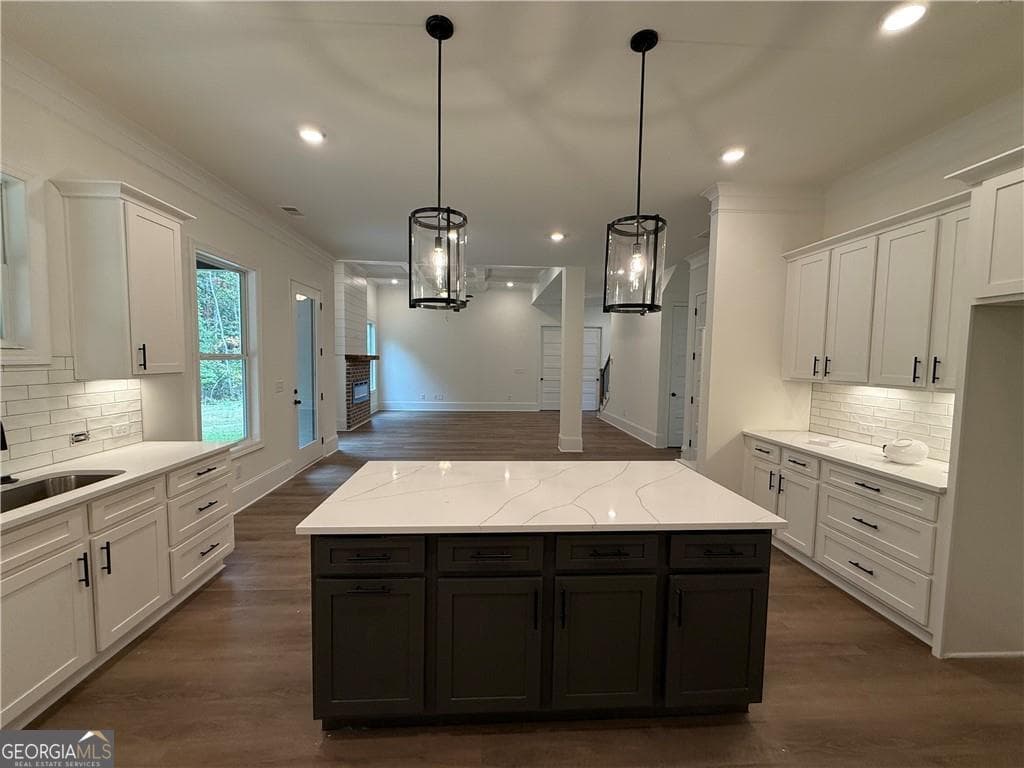 5 bedroom, 4 bathroom, 3,573 sq ft single family residence for sale at 3229 TRADITIONS Way, Jefferson, GA 30549 — photo 7