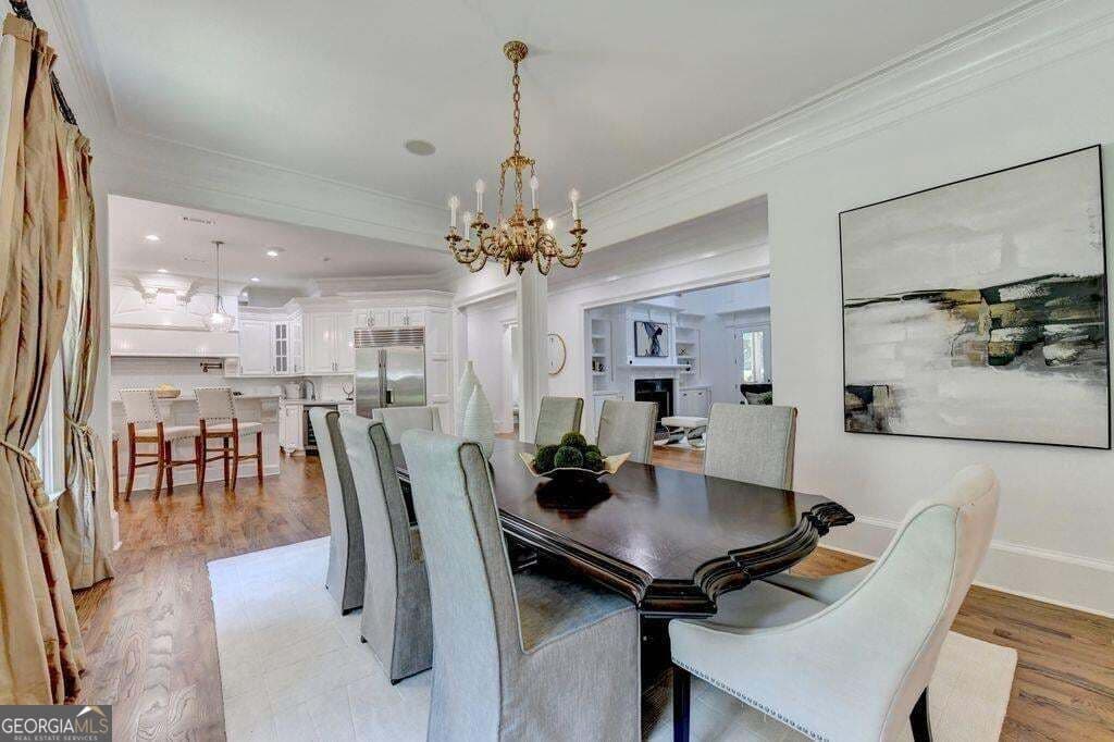 7 bedroom, 7.5 bathroom, 9,000 sq ft single family residence for sale at 5505 Long Island Drive, Sandy Springs, GA 30327 — photo 7