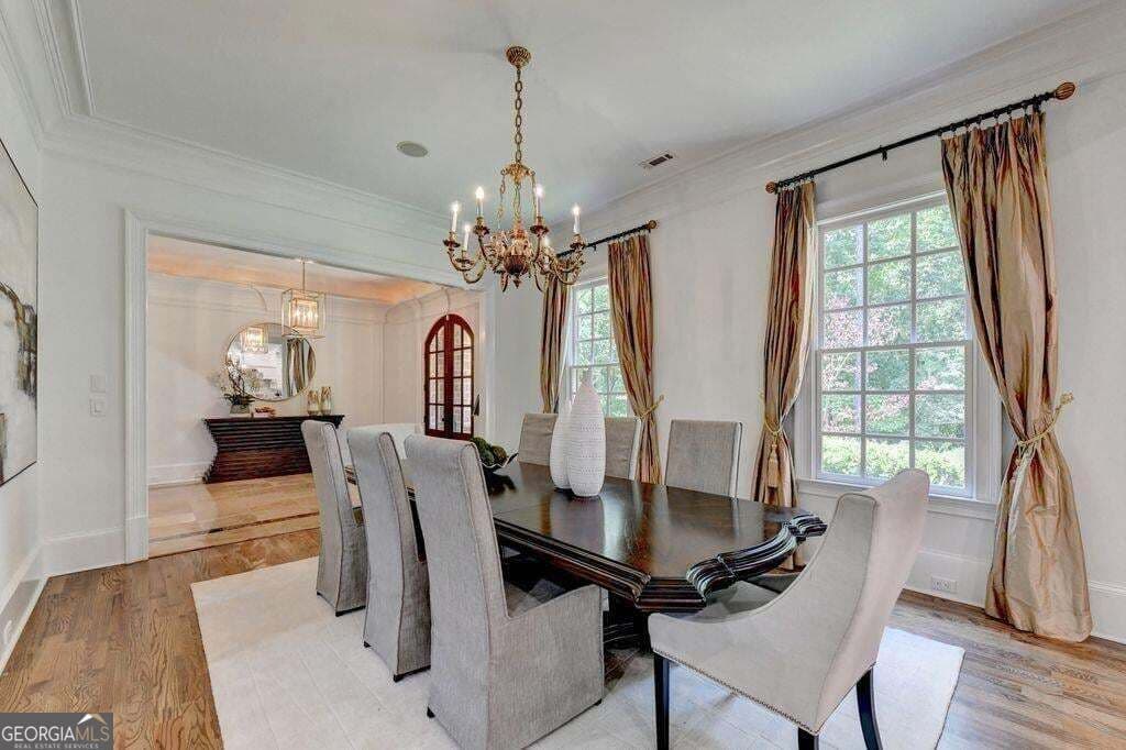7 bedroom, 7.5 bathroom, 9,000 sq ft single family residence for sale at 5505 Long Island Drive, Sandy Springs, GA 30327 — photo 8