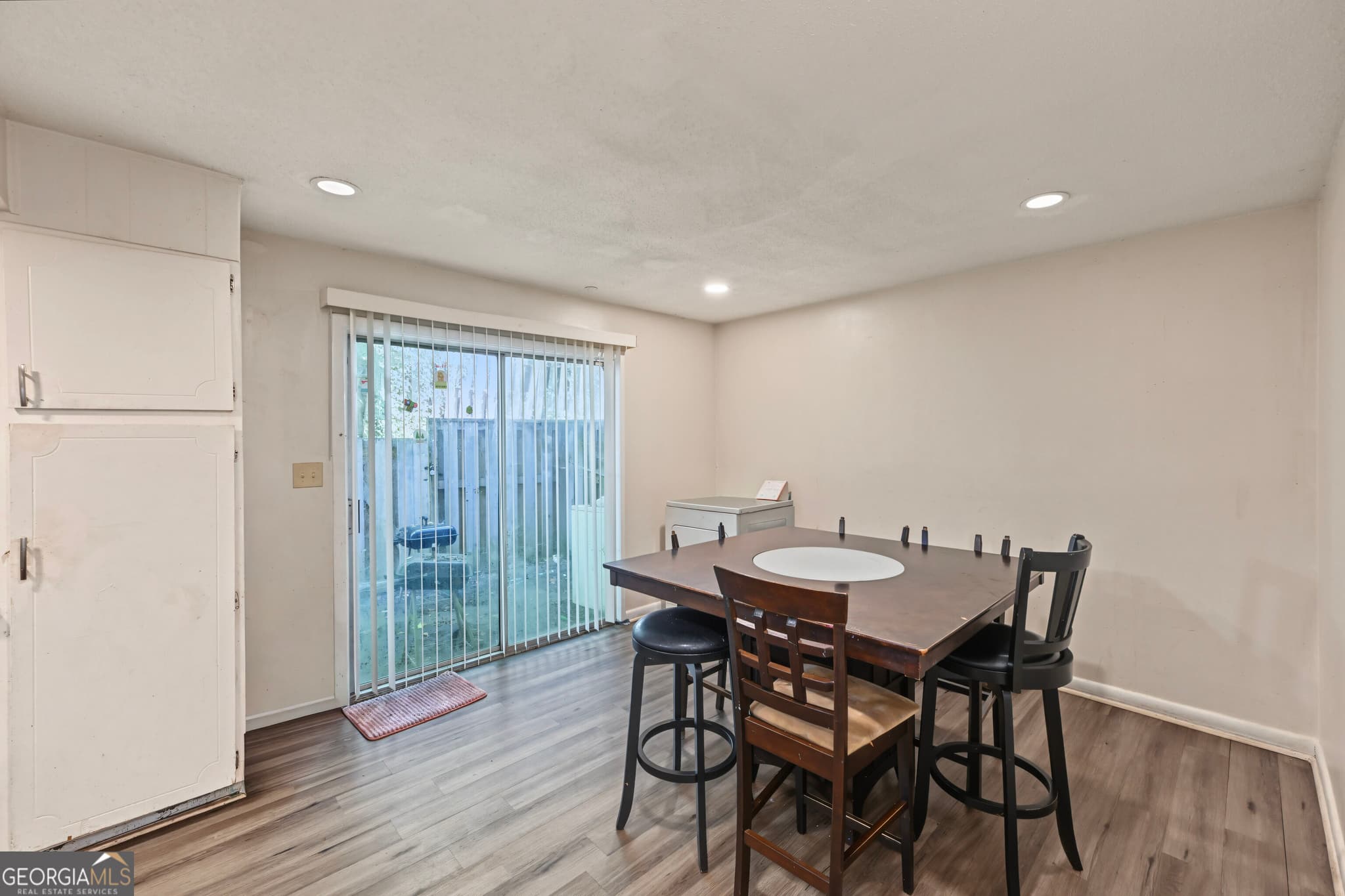 3 bedroom, 2.5 bathroom, 1,380 sq ft condominium for sale at 1150 Rankin Street F7, Stone Mountain, GA 30083 — photo 6