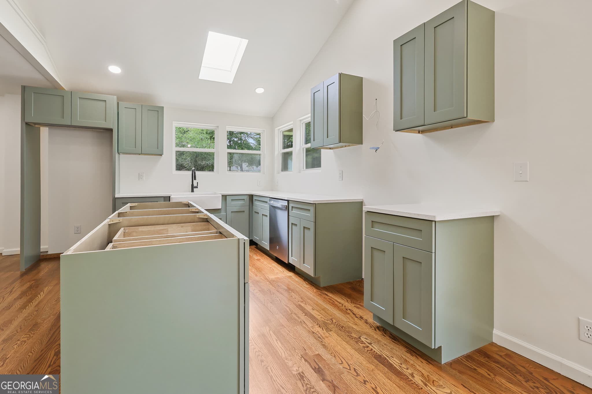 4 bedroom, 3 bathroom, 1,988 sq ft single family residence for sale at 1125 Crumbley Road, Mcdonough, GA 30252 — photo 6