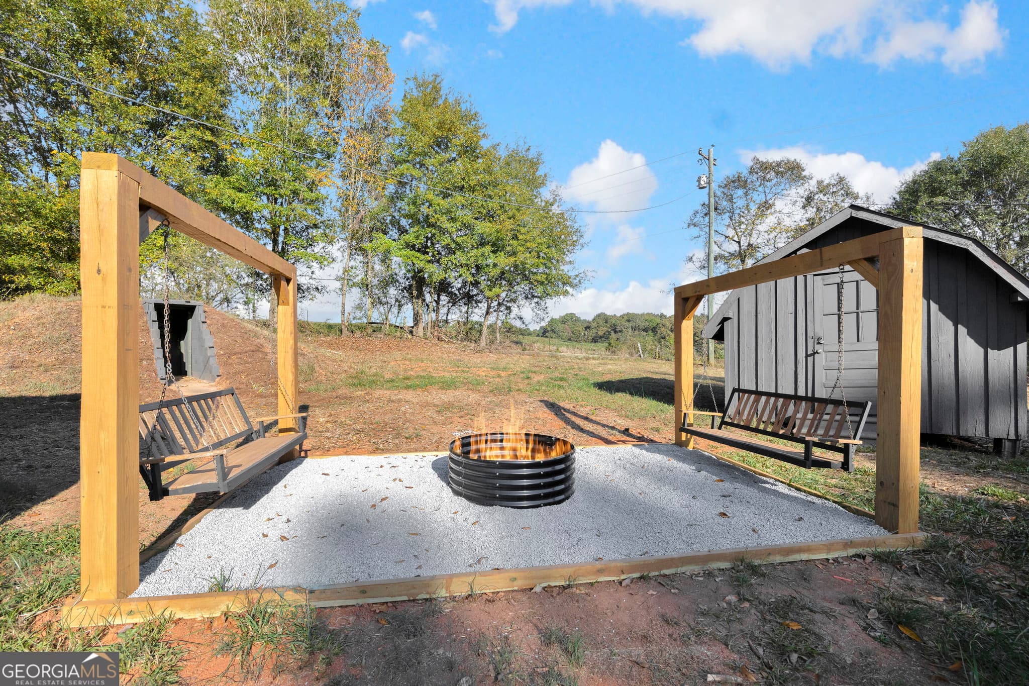 2 bedroom, 1.5 bathroom, 836 sq ft single family residence for sale at 842 Harrison Bridge Road, Royston, GA 30662 — photo 2
