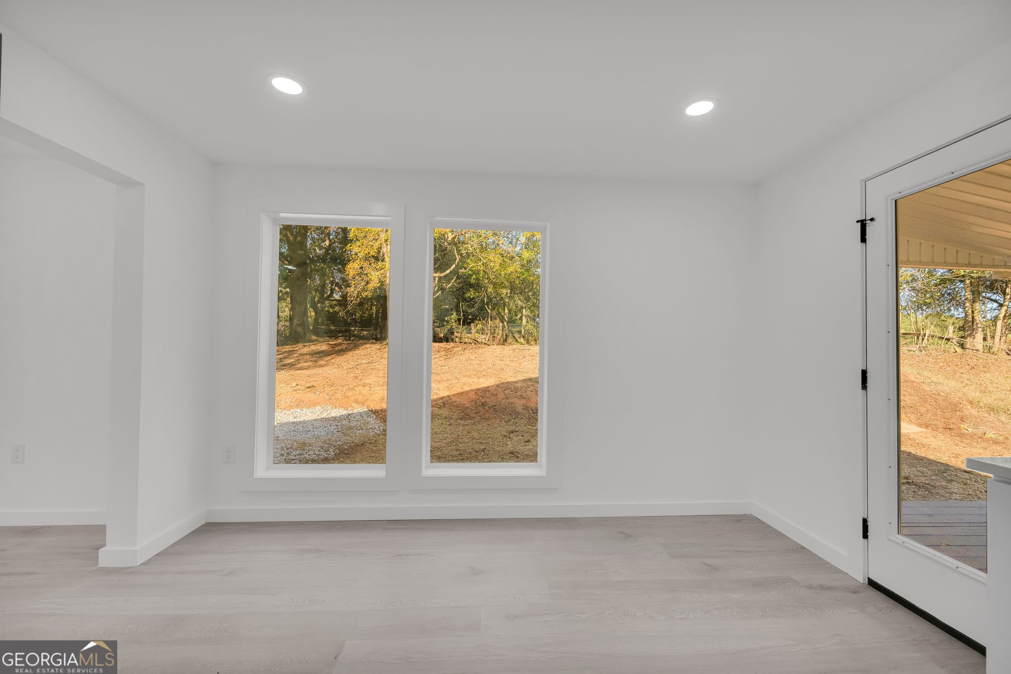 2 bedroom, 1.5 bathroom, 836 sq ft single family residence for sale at 842 Harrison Bridge Road, Royston, GA 30662 — photo 4
