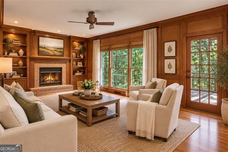 4 bedroom, 2.5 bathroom, 2,584 sq ft single family residence for sale at 1090 Applecross Drive, Roswell, GA 30075 — photo 6