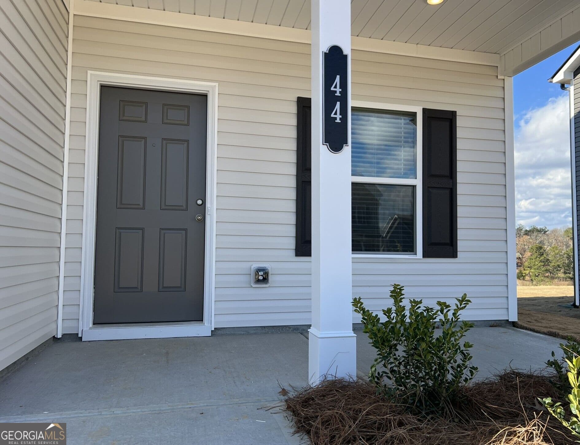4 bedroom, 2.5 bathroom, 2,156 sq ft single family residence for rent at 44 Arrington Drive, Adairsville, GA 30103 for $1,999 a month — photo 3