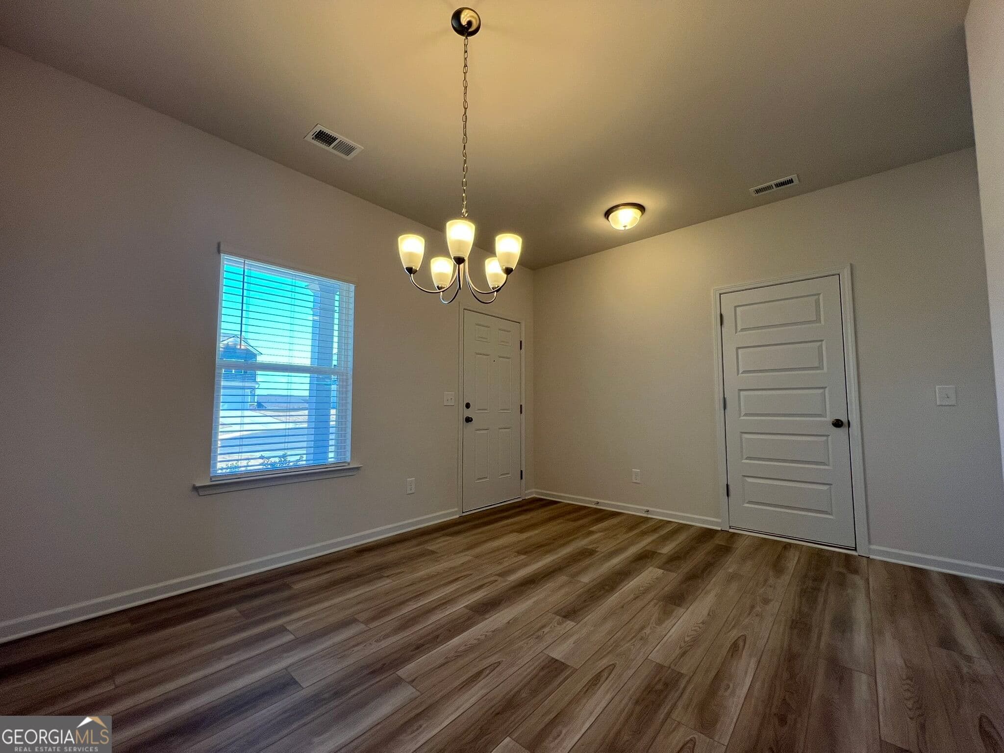 4 bedroom, 2.5 bathroom, 2,156 sq ft single family residence for rent at 44 Arrington Drive, Adairsville, GA 30103 for $1,999 a month — photo 4