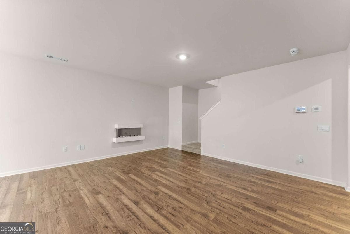 4 bedroom, 2.5 bathroom, 1,925 sq ft townhouse for rent at 300 Stoneybrook Court, Dahlonega, GA 30533 for $2,800 a month — photo 7