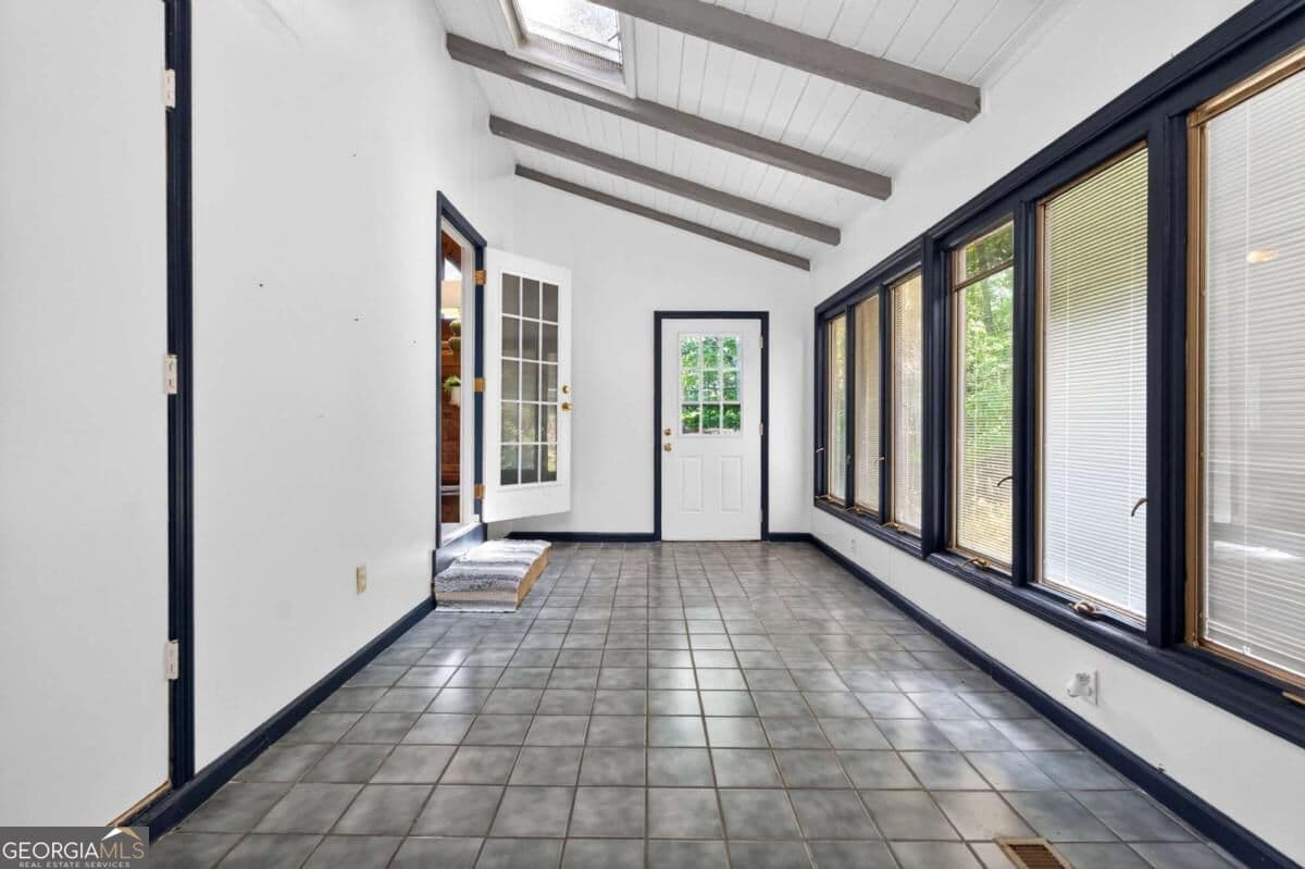 4 bedroom, 2 bathroom cabin,single family residence for sale at 113 Lucerne Place, Sautee Nacoochee, GA 30571 — photo 10