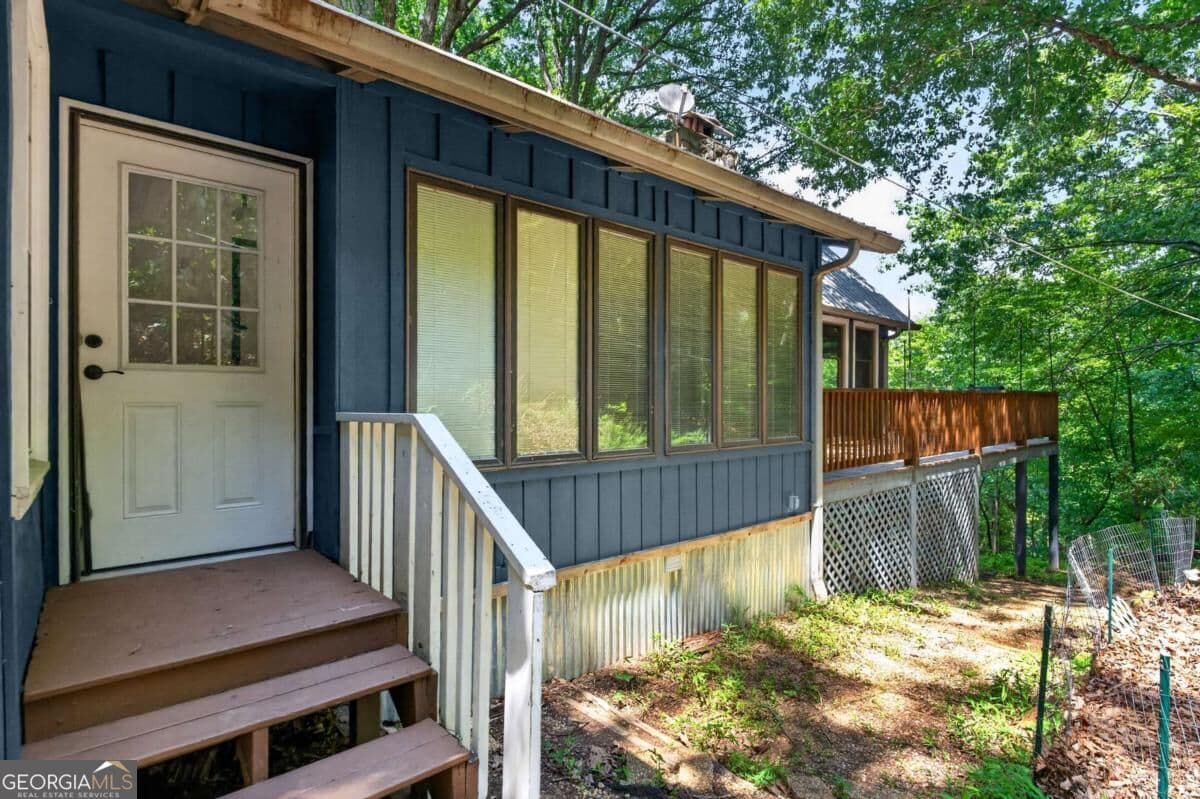 4 bedroom, 2 bathroom cabin,single family residence for sale at 113 Lucerne Place, Sautee Nacoochee, GA 30571 — photo 8
