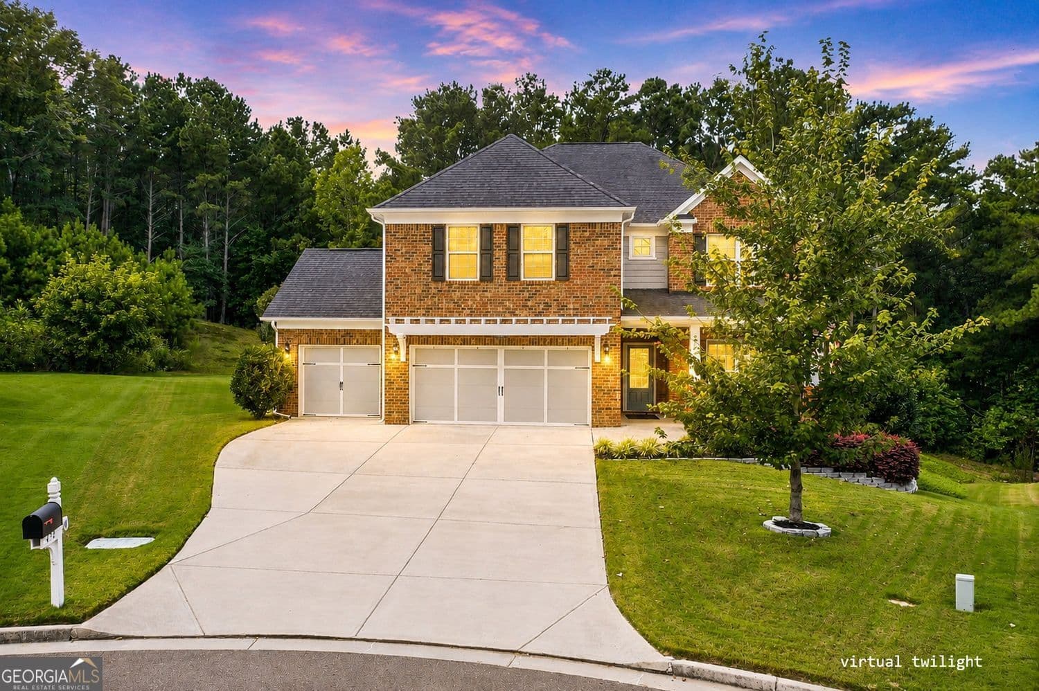5 bedroom, 4.5 bathroom, 3,382 sq ft single family residence for sale at 472 Greyfield Drive, Canton, GA 30115 — photo 1 of 55