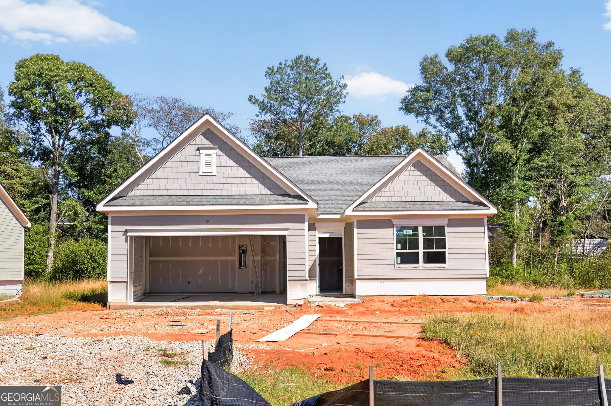 3 bedroom, 2 bathroom, 1,510 sq ft single family residence for sale at 2012 Oconee Bluff Drive, Athens, GA 30601 — photo 3