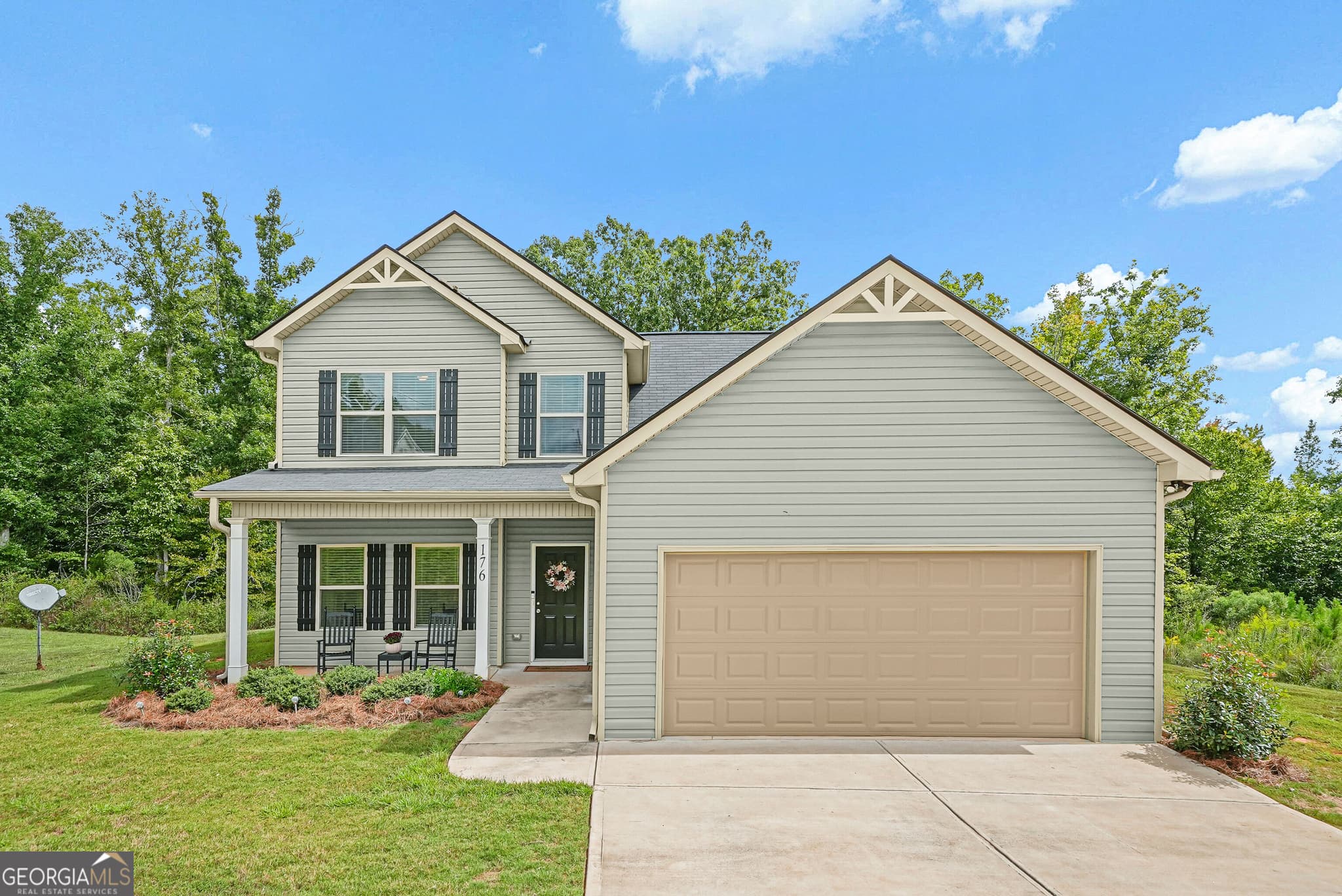 4 bedroom, 2.5 bathroom, 1,961 sq ft single family residence for sale at 176 Tyler Drive, Forsyth, GA 31029 — photo 2