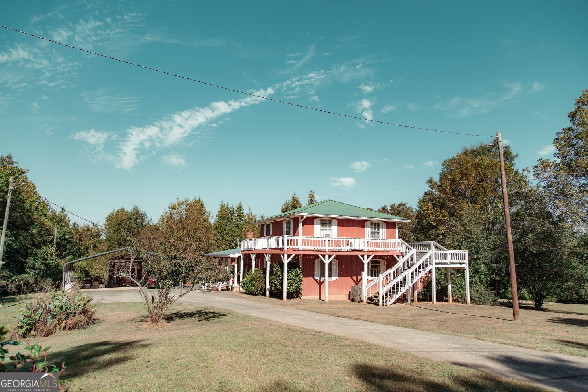 4 bedroom, 2 bathroom, 2,024 sq ft single family residence for sale at 750 Crawford Road, Barnesville, GA 30204