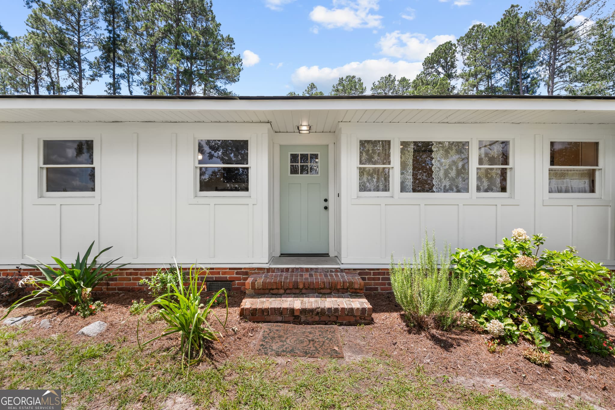 3 bedroom, 2 bathroom, 2,290 sq ft single family residence for sale at 3313 Scarboro Highway, Rocky Ford, GA 30455 — photo 5