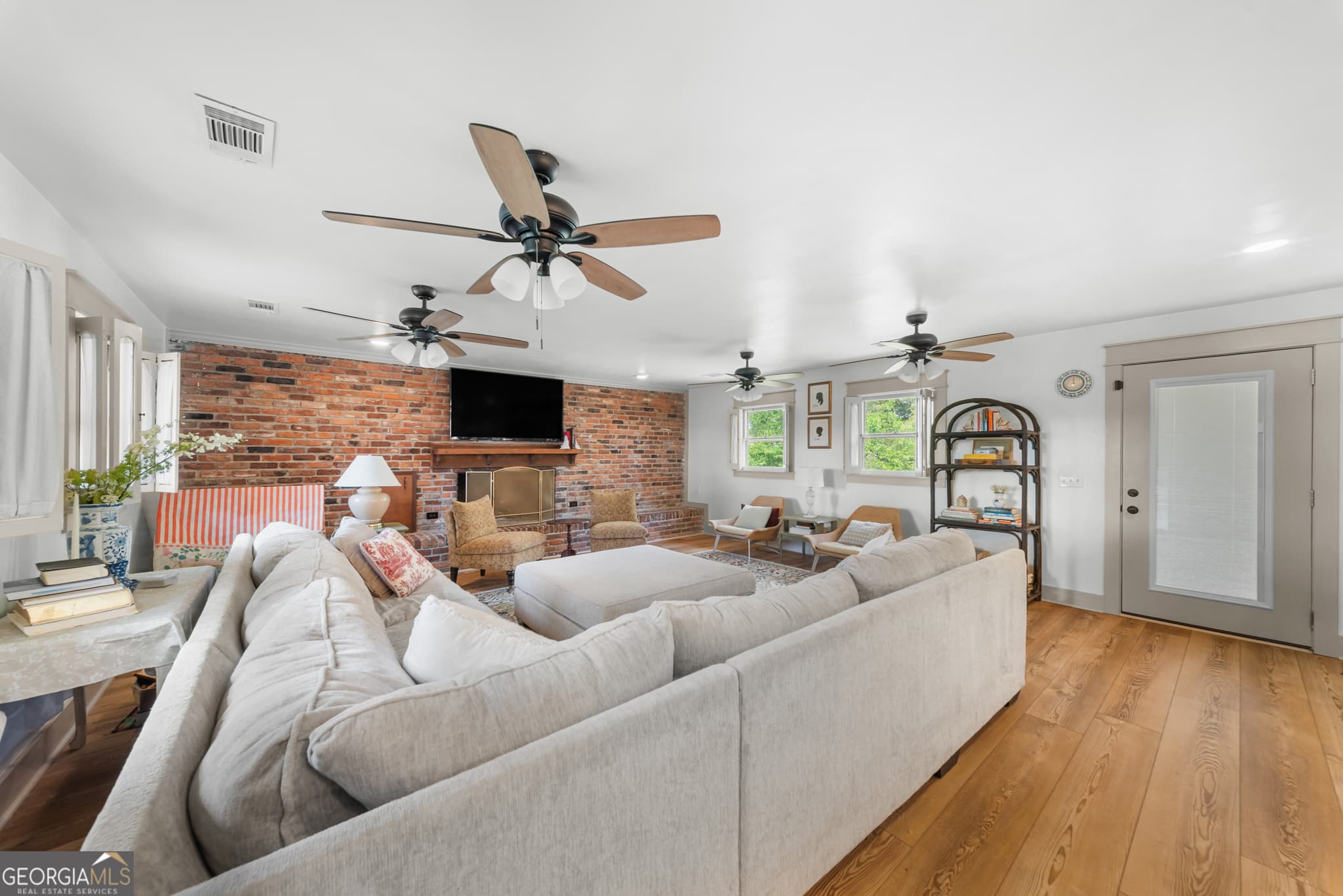 3 bedroom, 2 bathroom, 2,290 sq ft single family residence for sale at 3313 Scarboro Highway, Rocky Ford, GA 30455 — photo 8