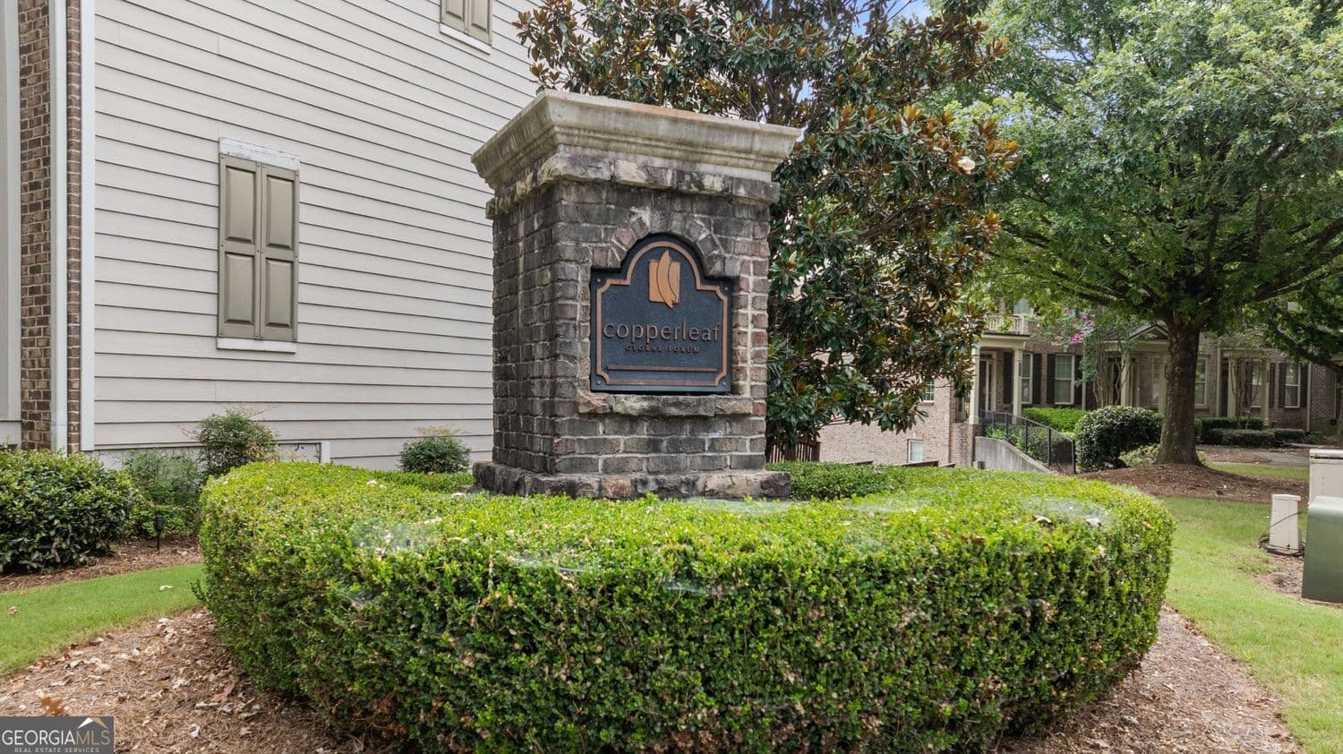 3 bedroom, 2.5 bathroom, 1,736 sq ft townhouse for sale at 7071 Elmwood Ridge Court, Atlanta, GA 30340 — photo 6