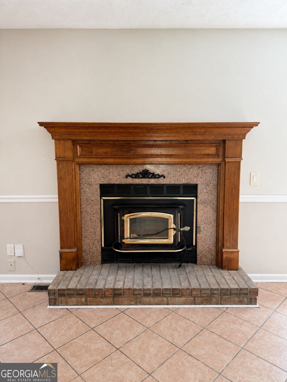 3 bedroom, 2 bathroom single family residence for sale at 7 Desoto Drive, Aiken, SC 29803 — photo 5