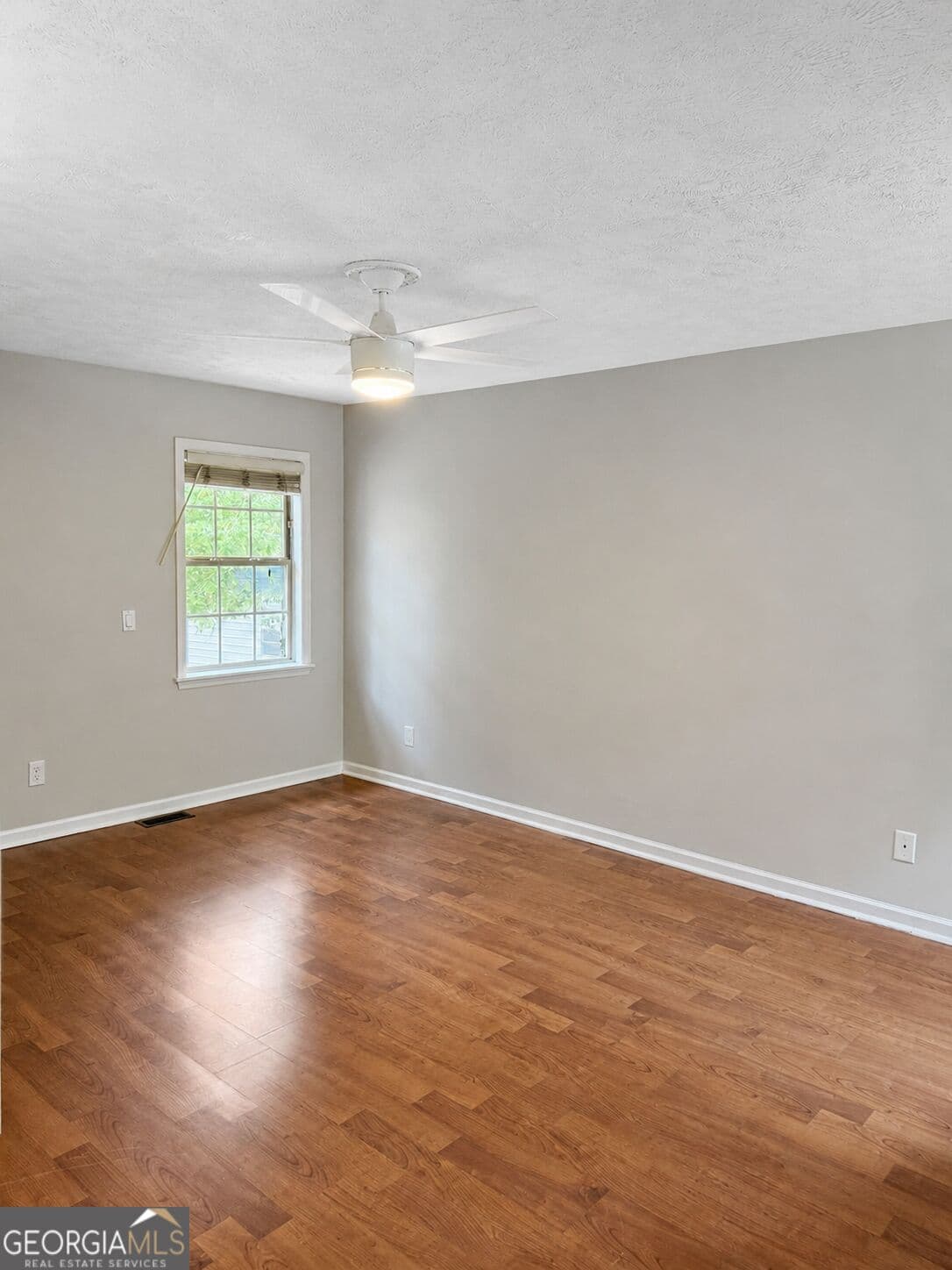 3 bedroom, 2 bathroom single family residence for sale at 7 Desoto Drive, Aiken, SC 29803 — photo 9