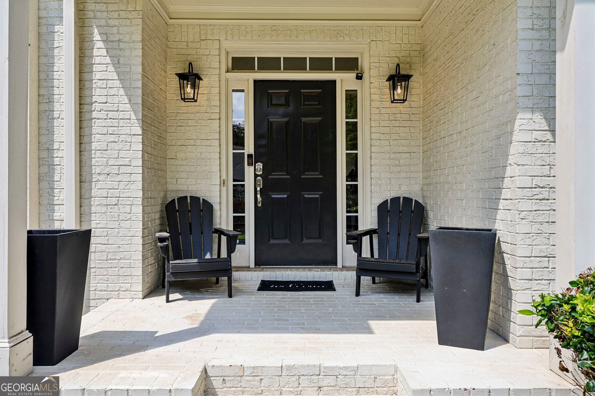 6 bedroom, 3.5 bathroom single family residence for sale at 3915 Three Chimneys Lane, Cumming, GA 30041 — photo 2