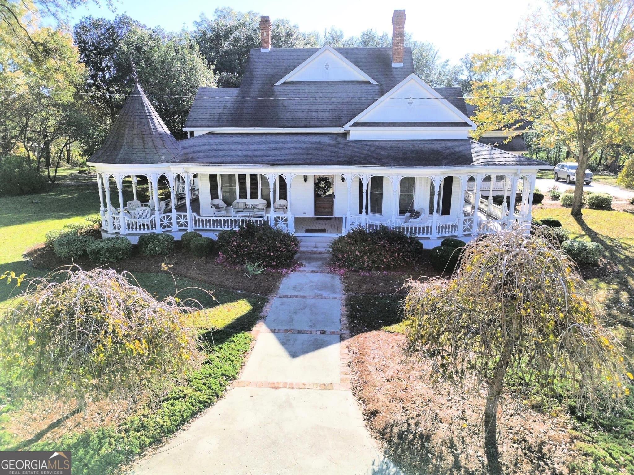3 bedroom, 3.5 bathroom, 3,948 sq ft single family residence sold at 309 S College Street, Twin City, GA 30471