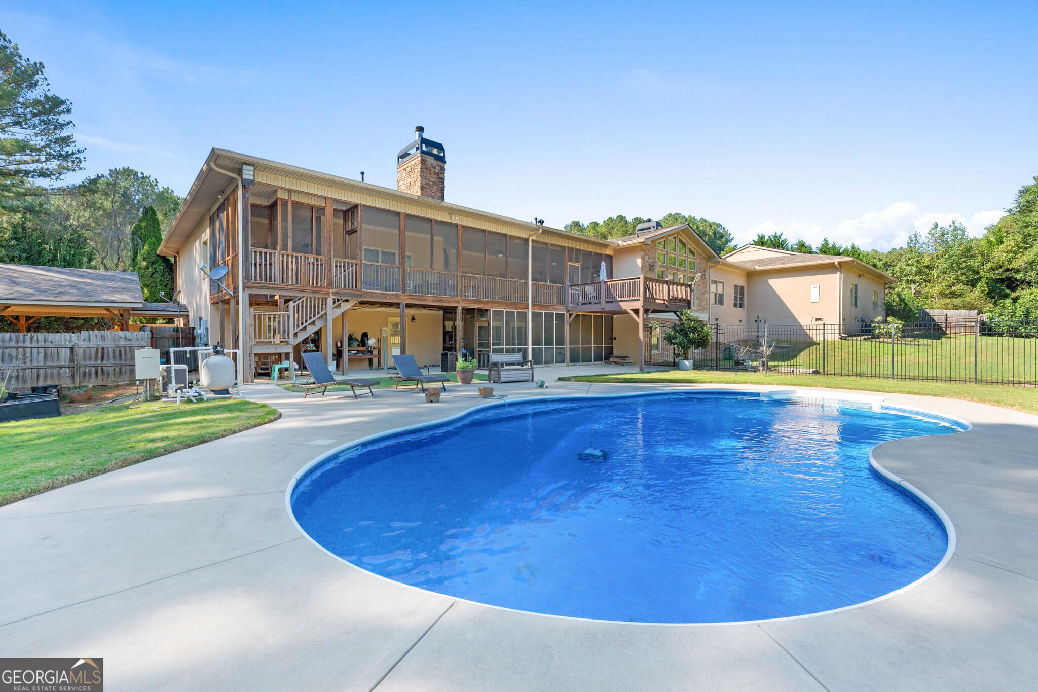 7 bedroom, 7 bathroom, 9,034 sq ft single family residence for sale at 265 Blossom Ridge Trail, Fayetteville, GA 30214 — photo 2