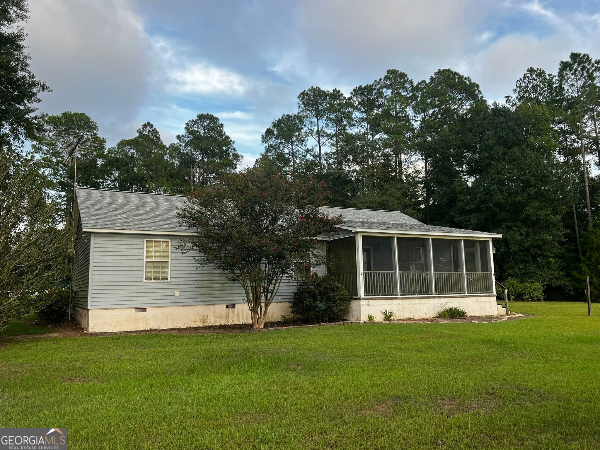 1693 E Lake Drive, Screven, GA 31560 — most recent listing photo