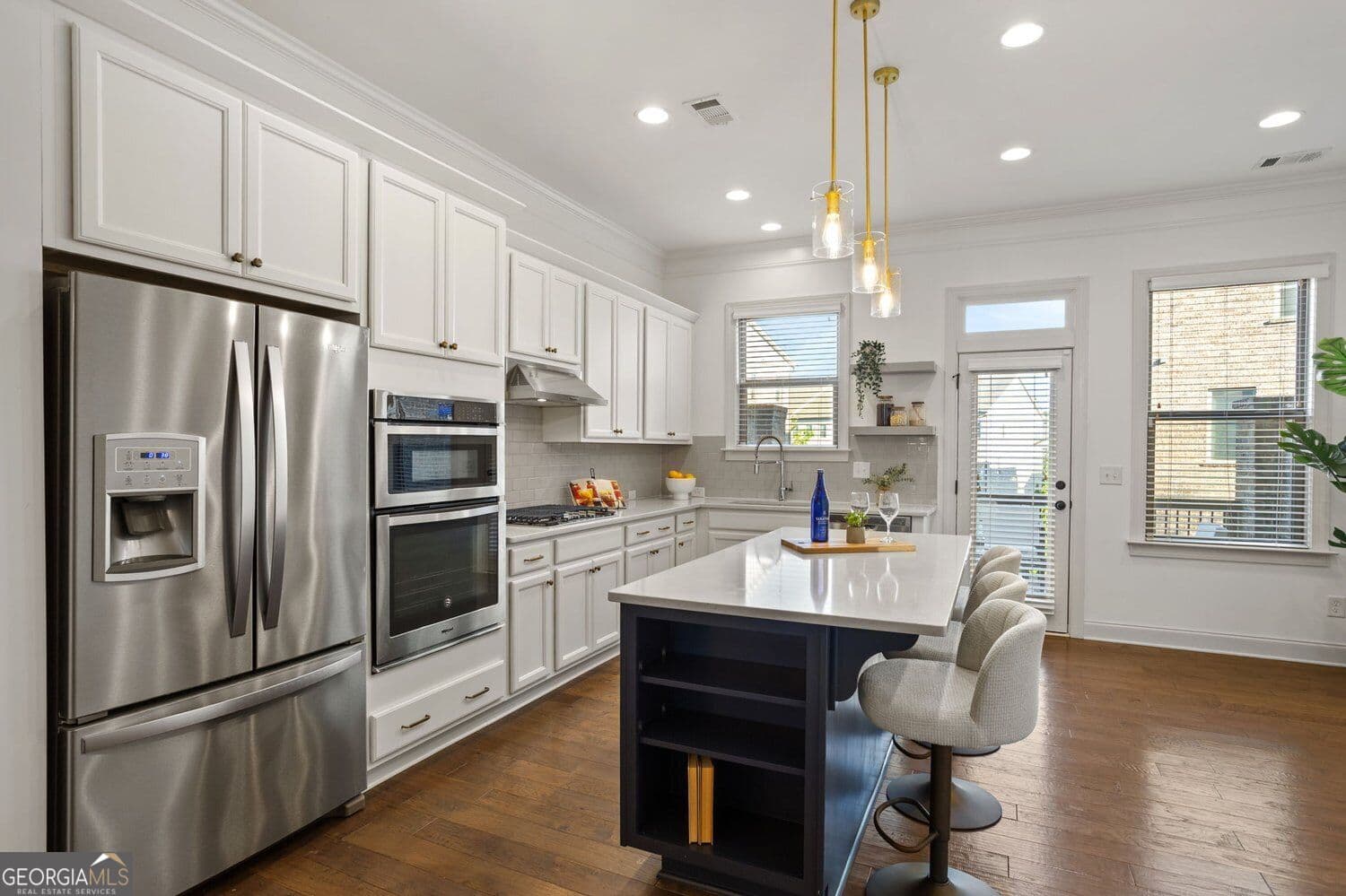 3 bedroom, 3.5 bathroom, 2,394 sq ft townhouse for sale at 2330 McLean Chase, Smyrna, GA 30080 — photo 3