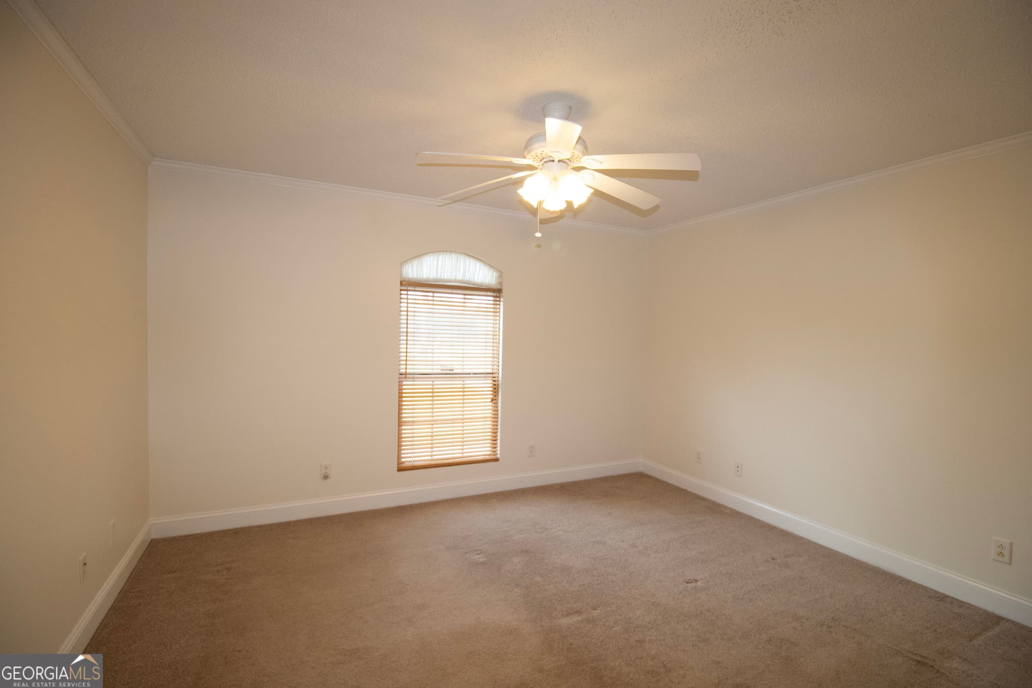 4 bedroom, 2 bathroom, 1,777 sq ft single family residence for rent at 2309 Oakridge Lane, Statesboro, GA 30458 for $2,150 a month — photo 9