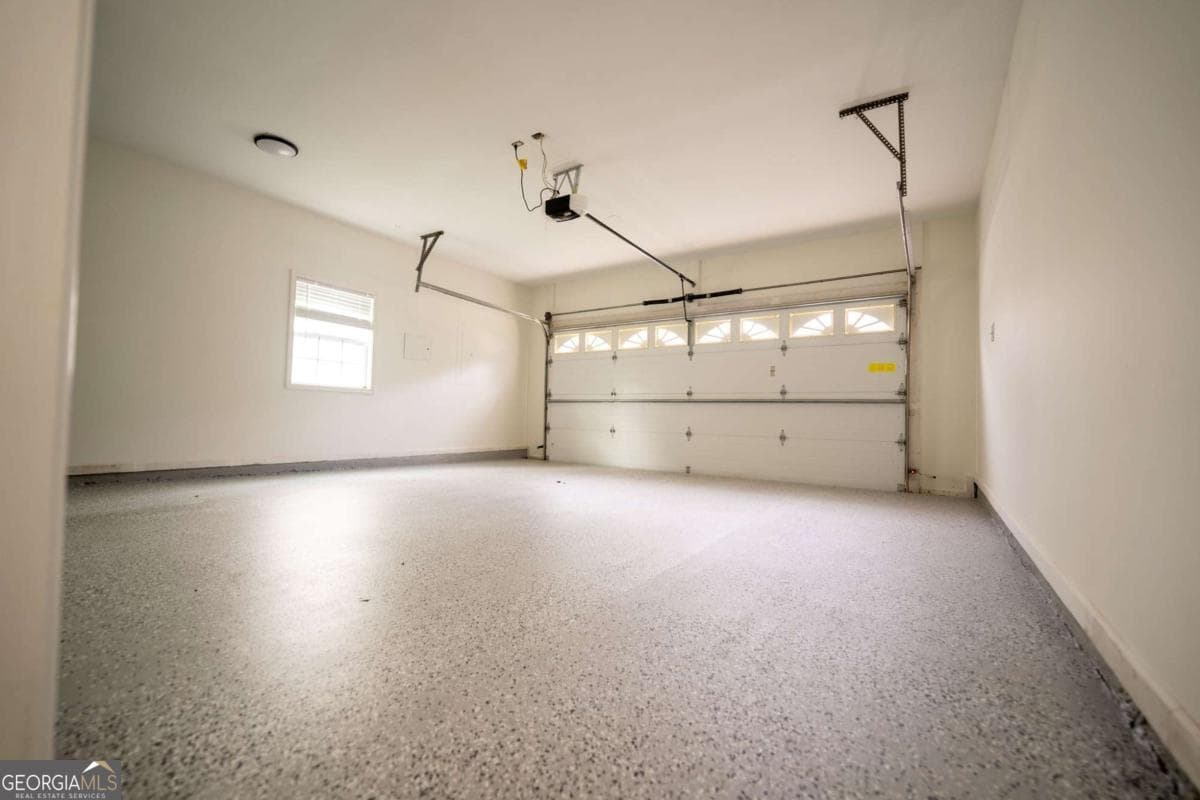 4 bedroom, 2.5 bathroom, 2,247 sq ft single family residence for sale at 6331 Stewart Ridge Walk, Buford, GA 30518 — photo 5