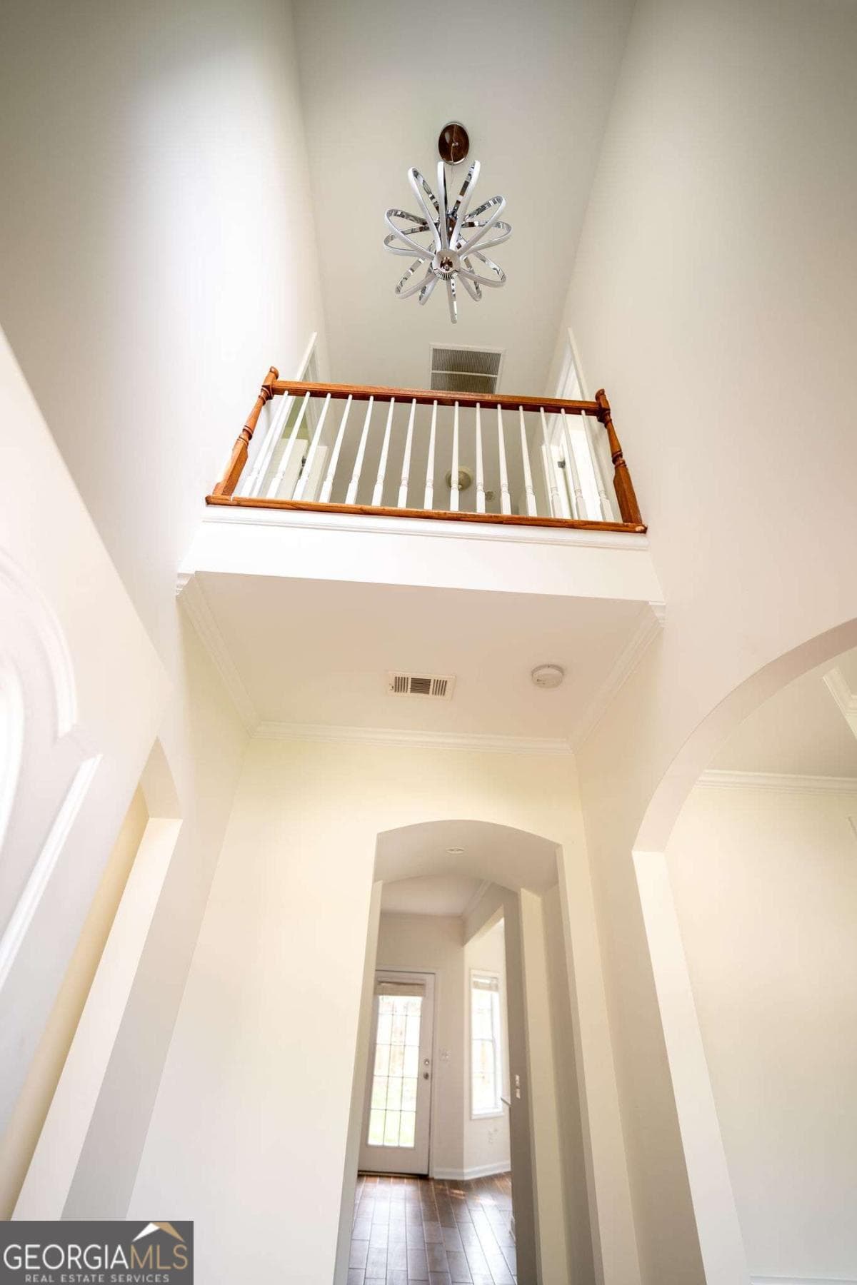 4 bedroom, 2.5 bathroom, 2,247 sq ft single family residence for sale at 6331 Stewart Ridge Walk, Buford, GA 30518 — photo 9