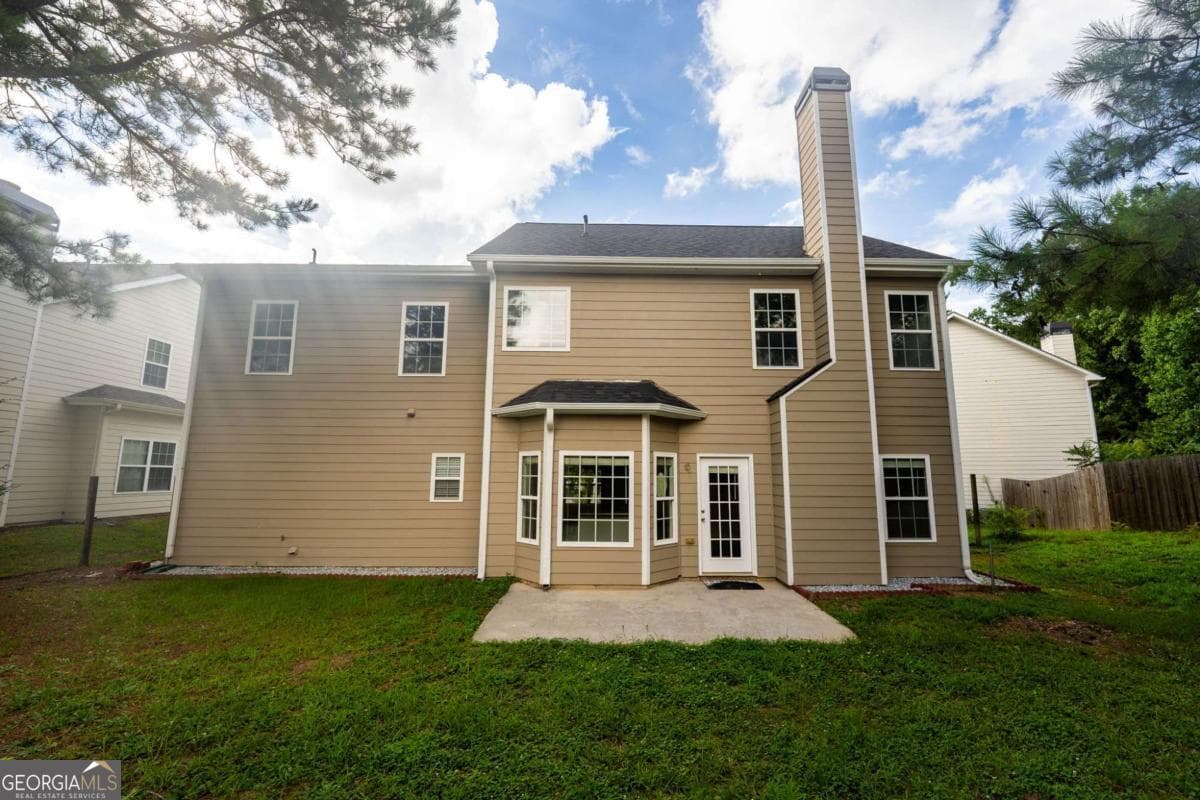 4 bedroom, 2.5 bathroom, 2,247 sq ft single family residence for sale at 6331 Stewart Ridge Walk, Buford, GA 30518 — photo 10