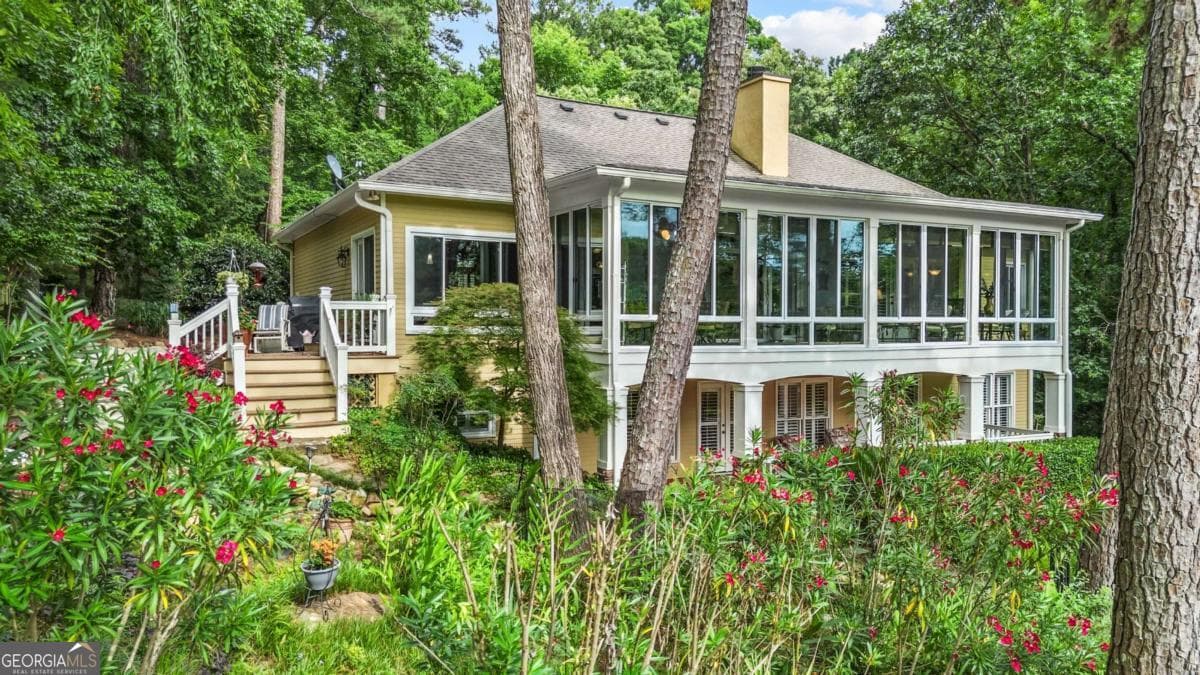 3 bedroom, 4 bathroom, 4,300 sq ft single family residence for sale at 1151 Shoulder Bone Circle, Greensboro, GA 30642 — photo 7