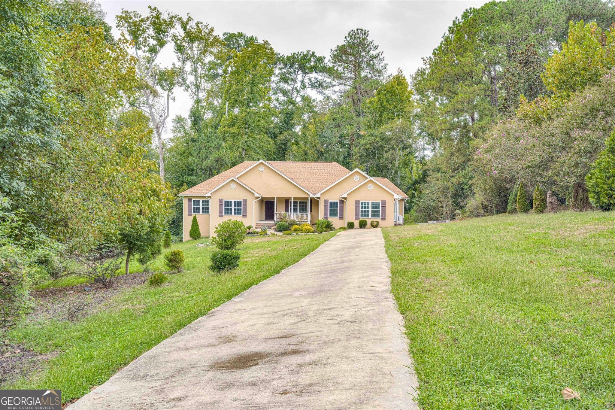 3 bedroom, 2.5 bathroom, 2,860 sq ft single family residence for sale at 1390 Waterston Drive, Evans, GA 30809 — photo 2