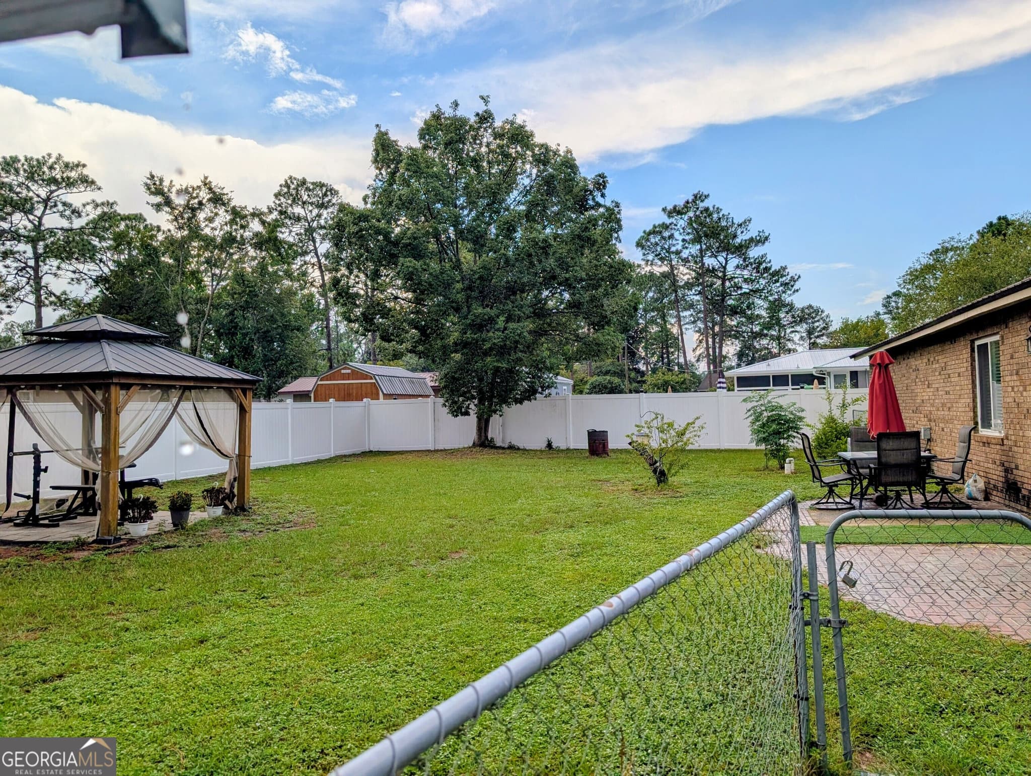 3 bedroom, 1.5 bathroom, 1,835 sq ft single family residence for sale at 775 S 6Th Street, Jesup, GA 31545 — photo 6