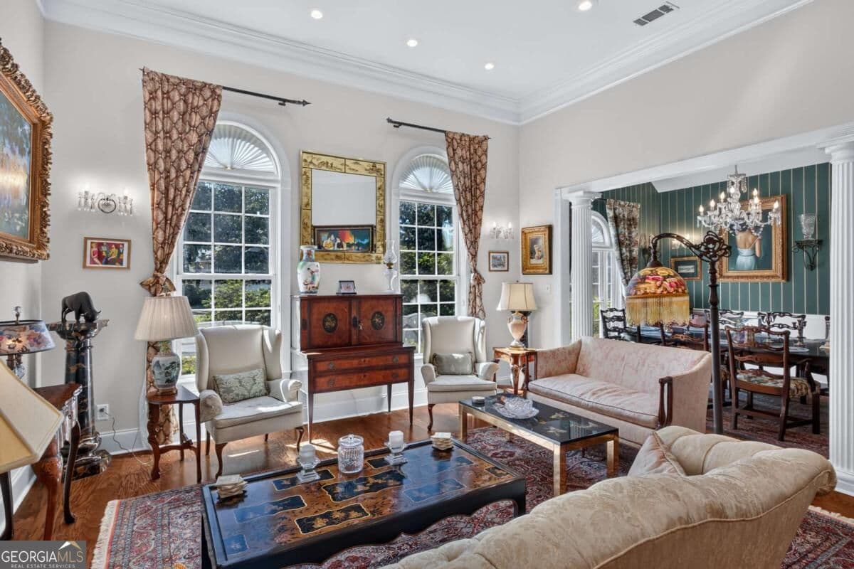4 bedroom, 3 bathroom single family residence for sale at 2 Parsons Lane, Savannah, GA 31411 — photo 10