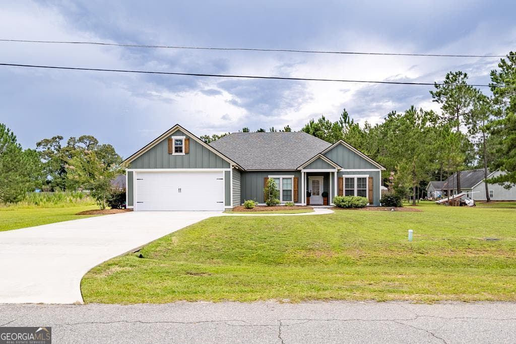 1902 Pebblewood East, Adel, GA 31620 — most recent listing photo