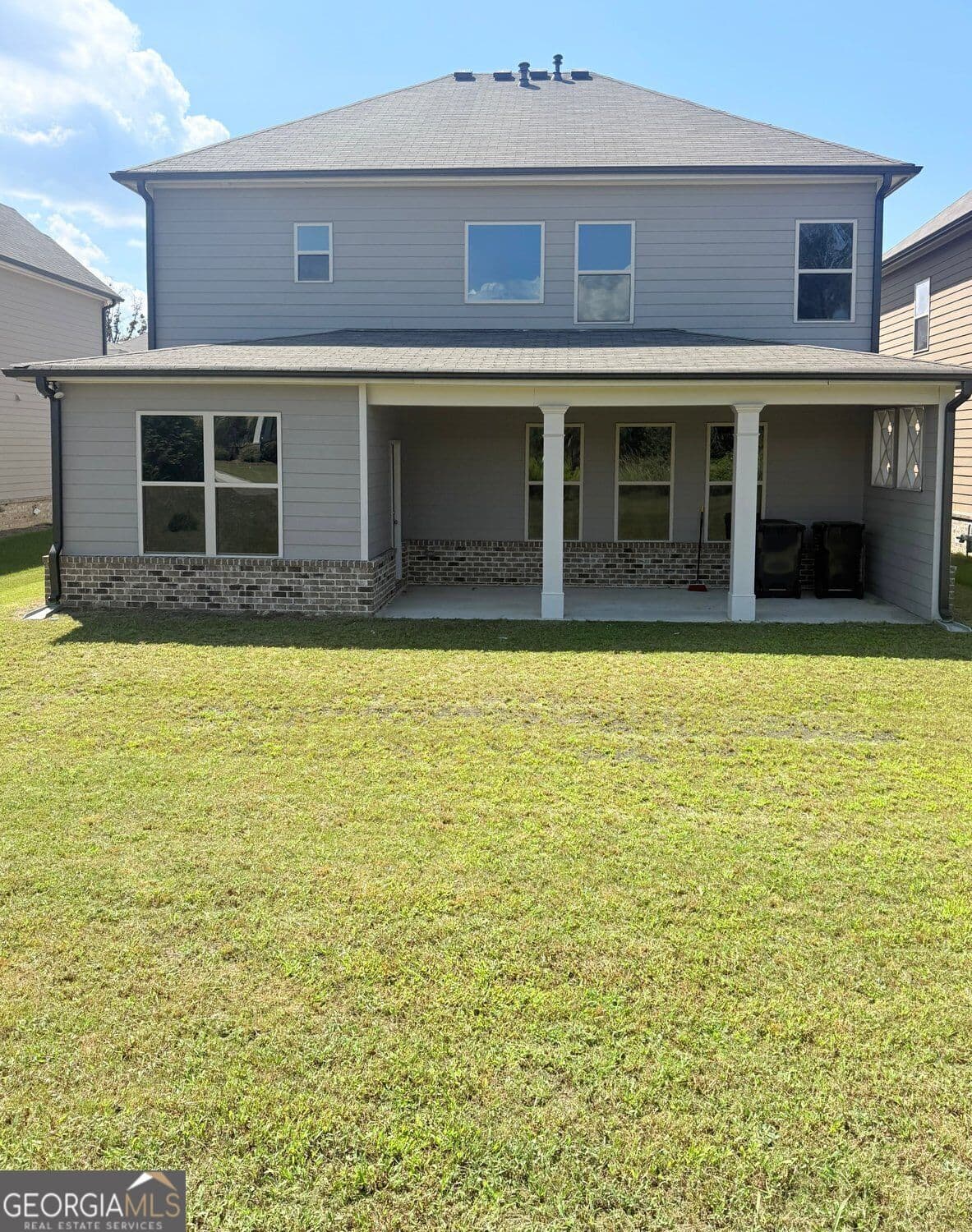 3 bedroom, 2.5 bathroom, 2,729 sq ft single family residence for sale at 3241 Andover Way, Buford, GA 30519 — photo 2