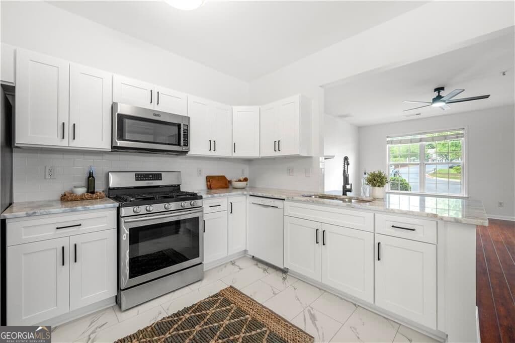 2 bedroom, 2.5 bathroom, 1,218 sq ft townhouse for rent at 1135 Kilmington Court, Alpharetta, GA 30009 for $2,250 a month — photo 10