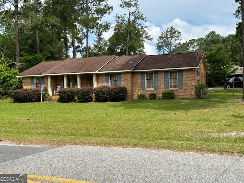 3 bedroom, 2 bathroom, 1,584 sq ft residential sold at EDWIN 1171, Soperton, GA 30457