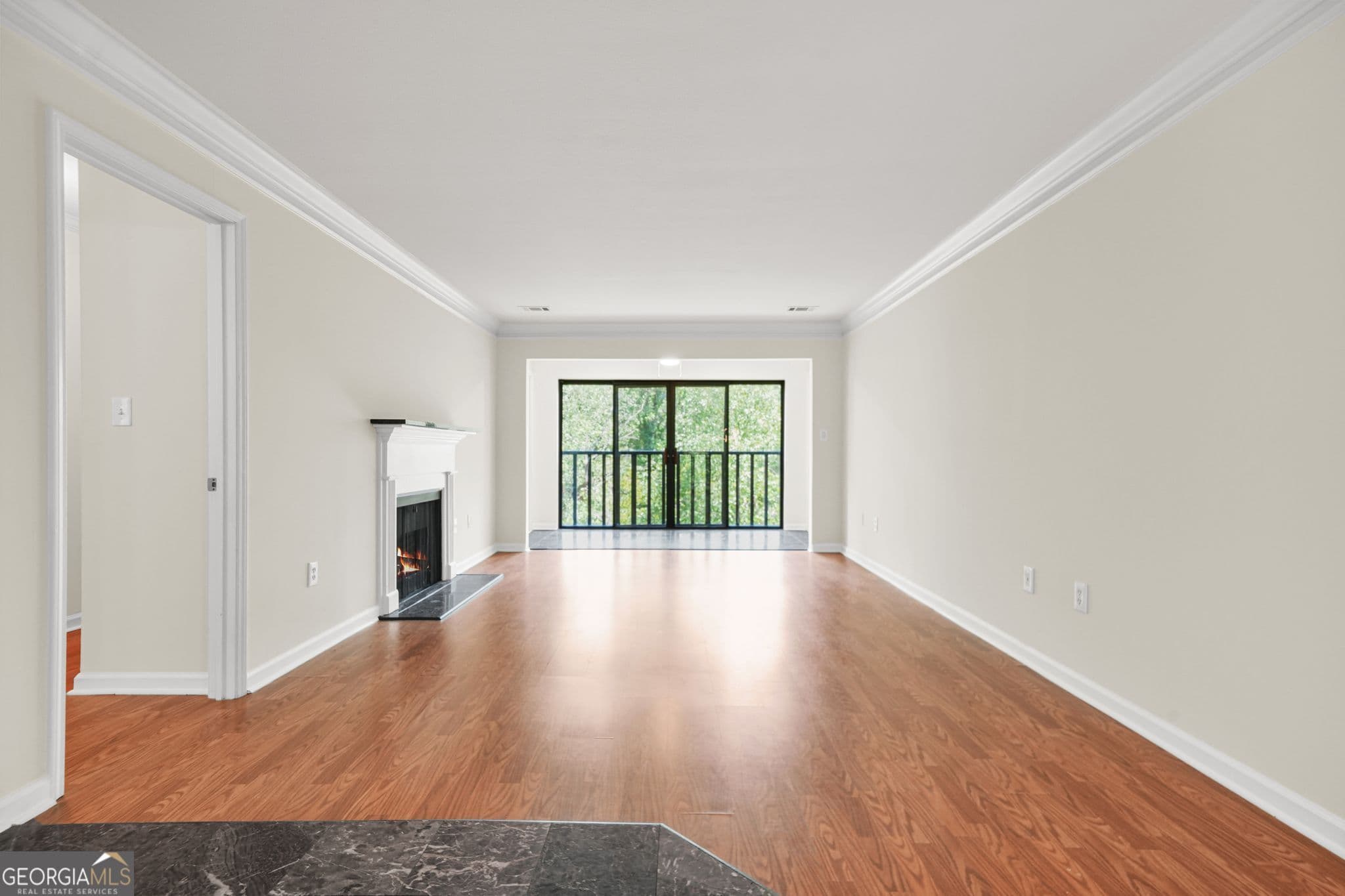 2 bedroom, 2 bathroom, 1,224 sq ft condominium for rent at 23203 Plantation Drive 203, Atlanta, GA 30324 for $2,200 a month — photo 4